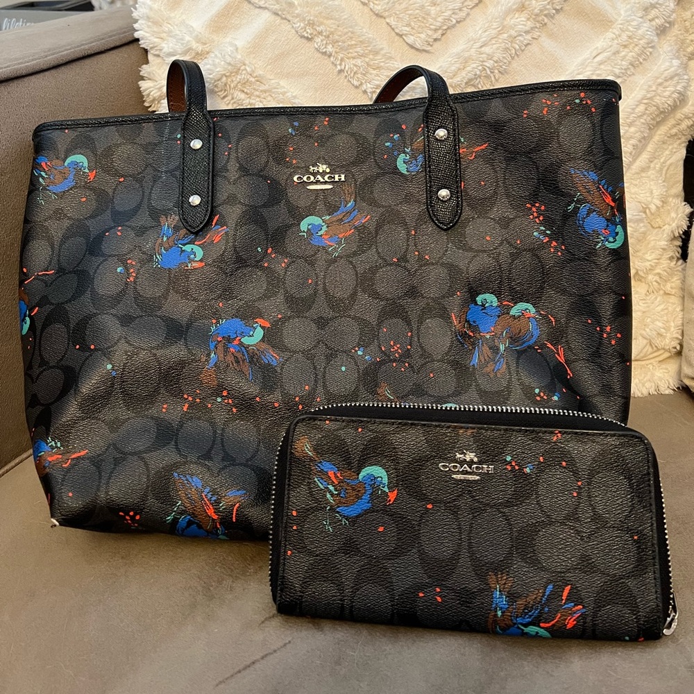 Coach Tote Bag and Matching Wallet